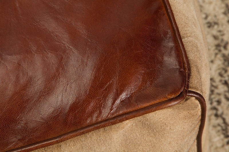 Taburet MUSTANG