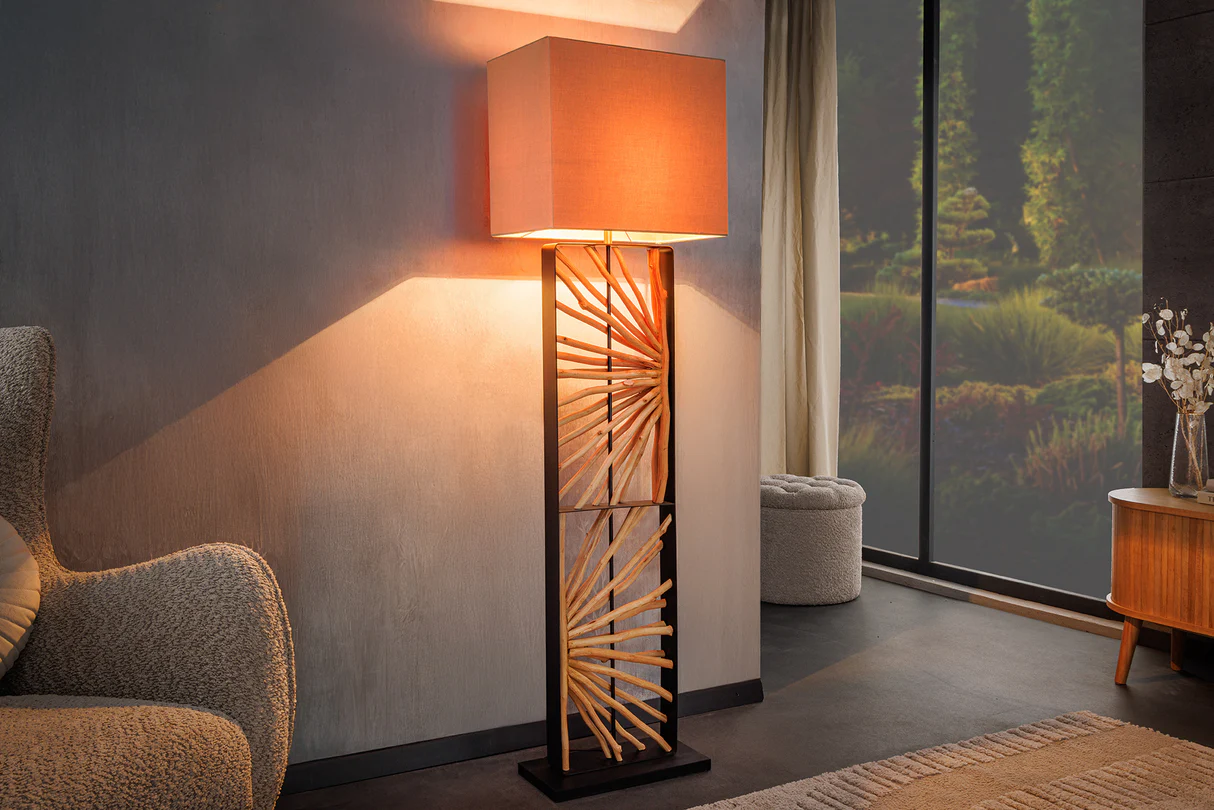 Stojanová lampa Logan Wood