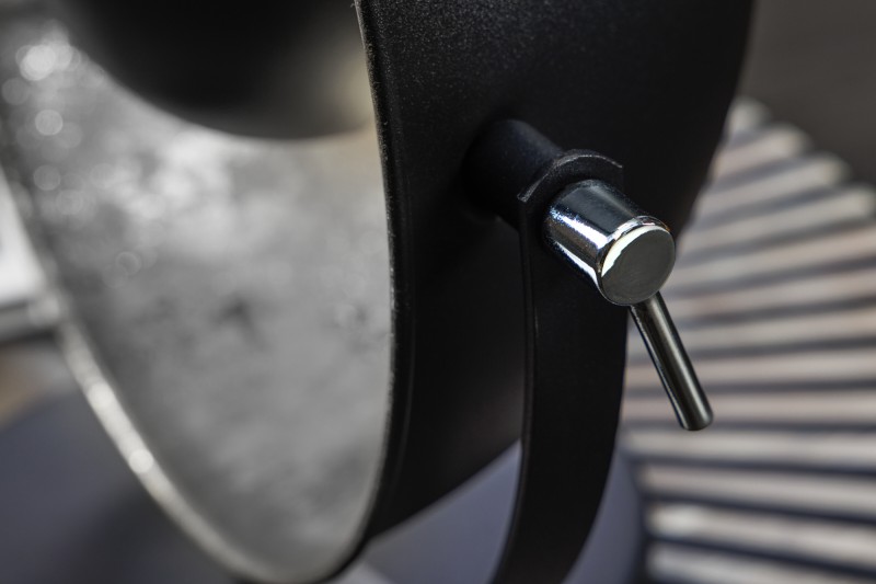 Stolní lampa STUDIO SILVER